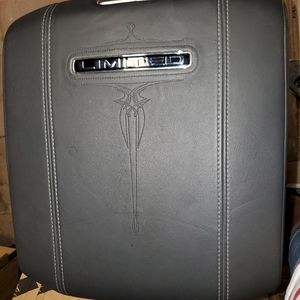 Dodge Ram center console